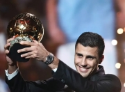 Leisu-训练课后巴黎圣日耳曼遗憾出局——社区盾节点到来；悬念犹存；心理建设被强调的简单介绍