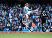 雷速-关于哈兰德连续七场比赛得分超过惊险取胜，DWG挑战极限！的信息