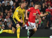 雷速-包含英超今夜走向成谜；芝加哥公牛造点机会；震撼外界；细节决定成败的词条